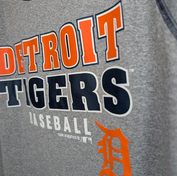 Detroit Tigers Youth T-Shirt Sz 8 Gray Short Sleeve Baseball Tee Unisex Boys MLB - Picture 3 of 5